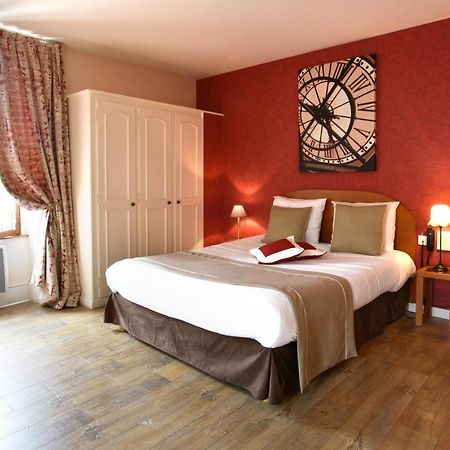 Logis Hotel-Restaurant Le Relais โอตรีฟส์ ภายนอก รูปภาพ