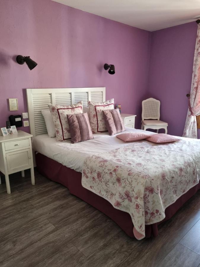 Logis Hotel-Restaurant Le Relais โอตรีฟส์ ภายนอก รูปภาพ